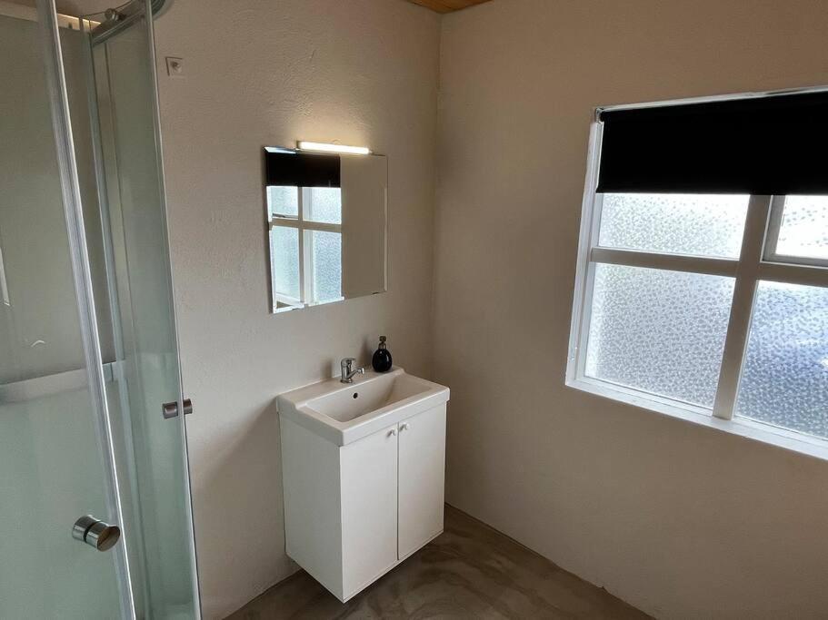 Black Valley Apartment Thoroddsstathir المظهر الخارجي الصورة
