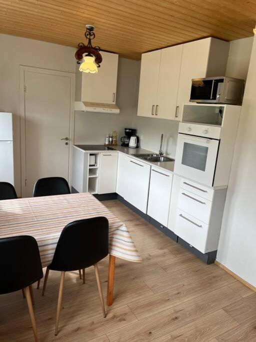 Black Valley Apartment Thoroddsstathir المظهر الخارجي الصورة